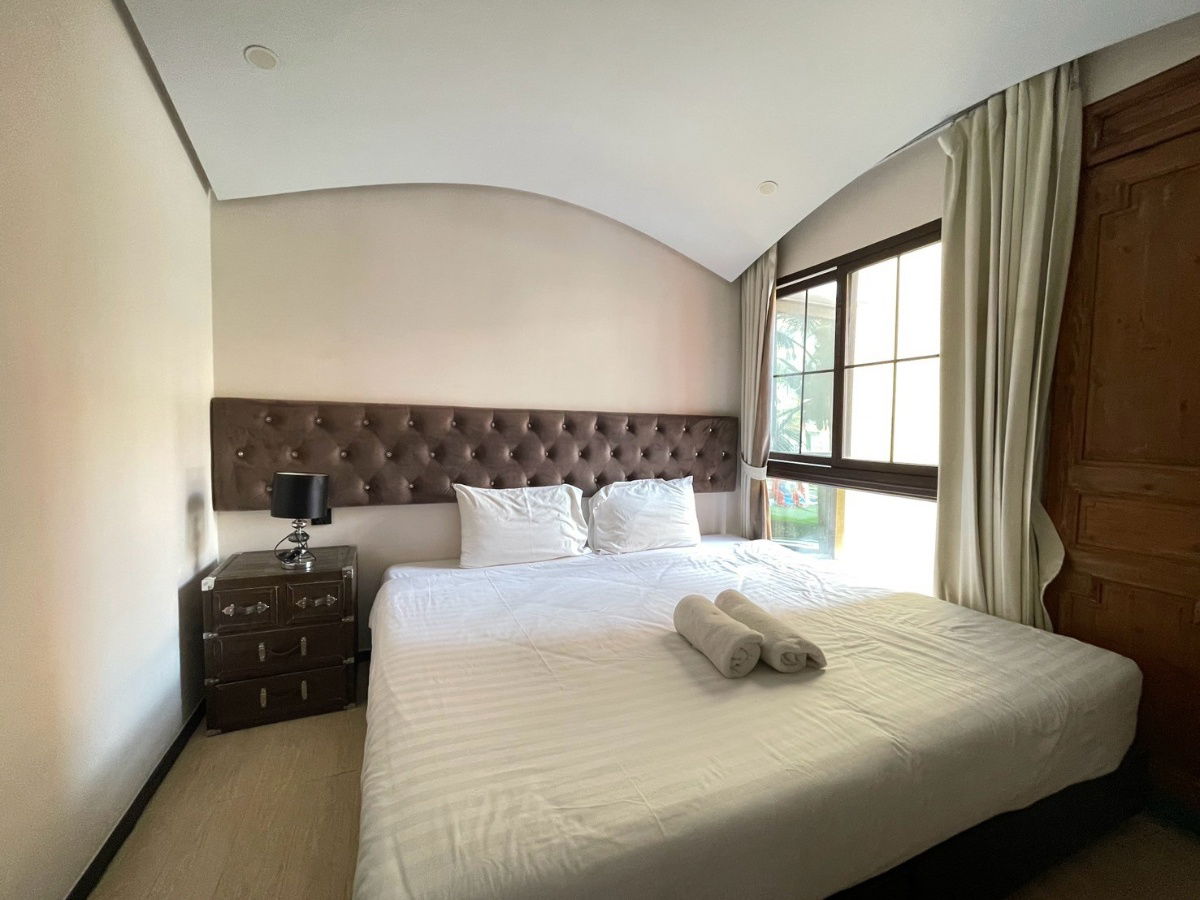 パタヤ：ベネチアンシグネチャーコンド賃貸 好立地・豪華内装！