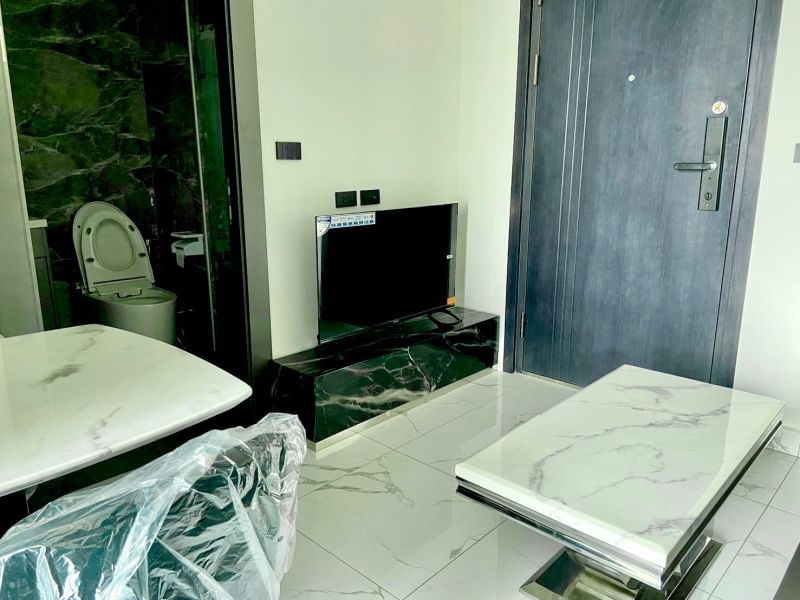 パタヤ人気！アルカディアMTタワー高層1BR賃貸