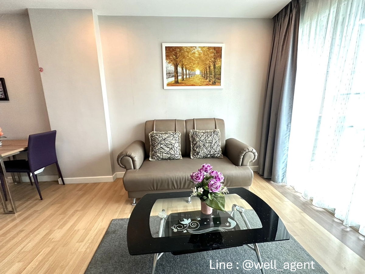 シーラチャ 1ベッドルーム家具家電完備の快適コンドミニアム