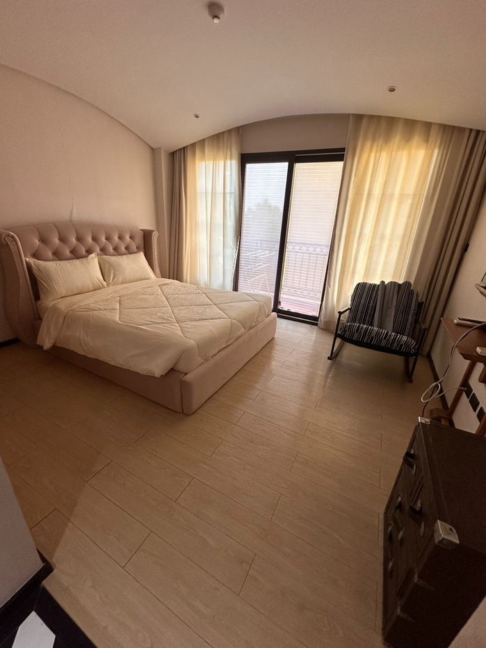 パタヤのベネチアン、家具付きスタジオ賃貸